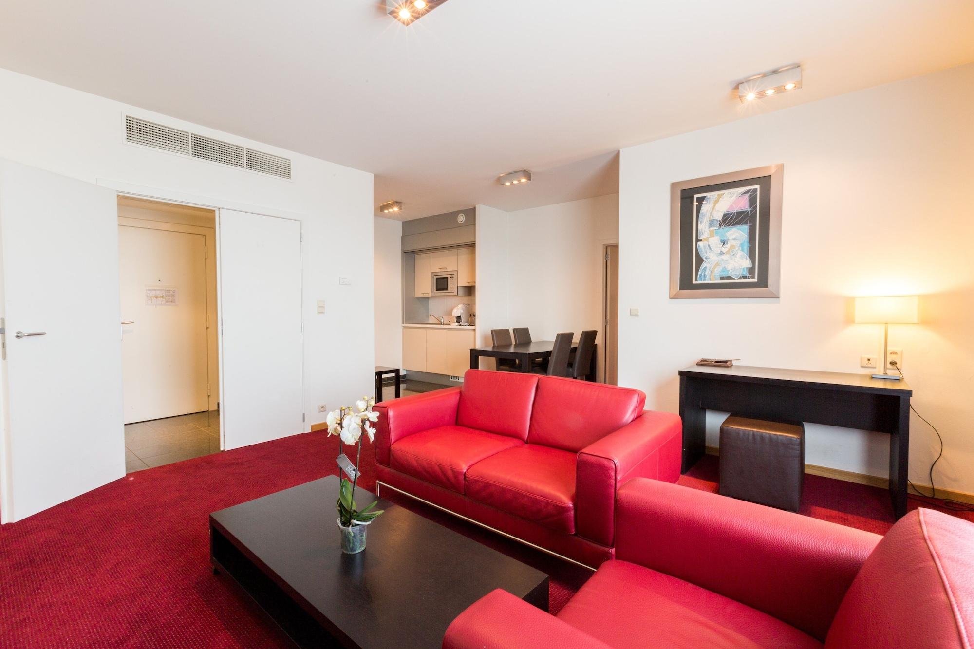 Etterbeek Diamant Suites Brussels Eu מראה חיצוני תמונה