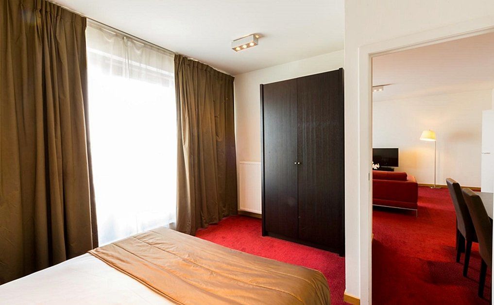 Etterbeek Diamant Suites Brussels Eu מראה חיצוני תמונה