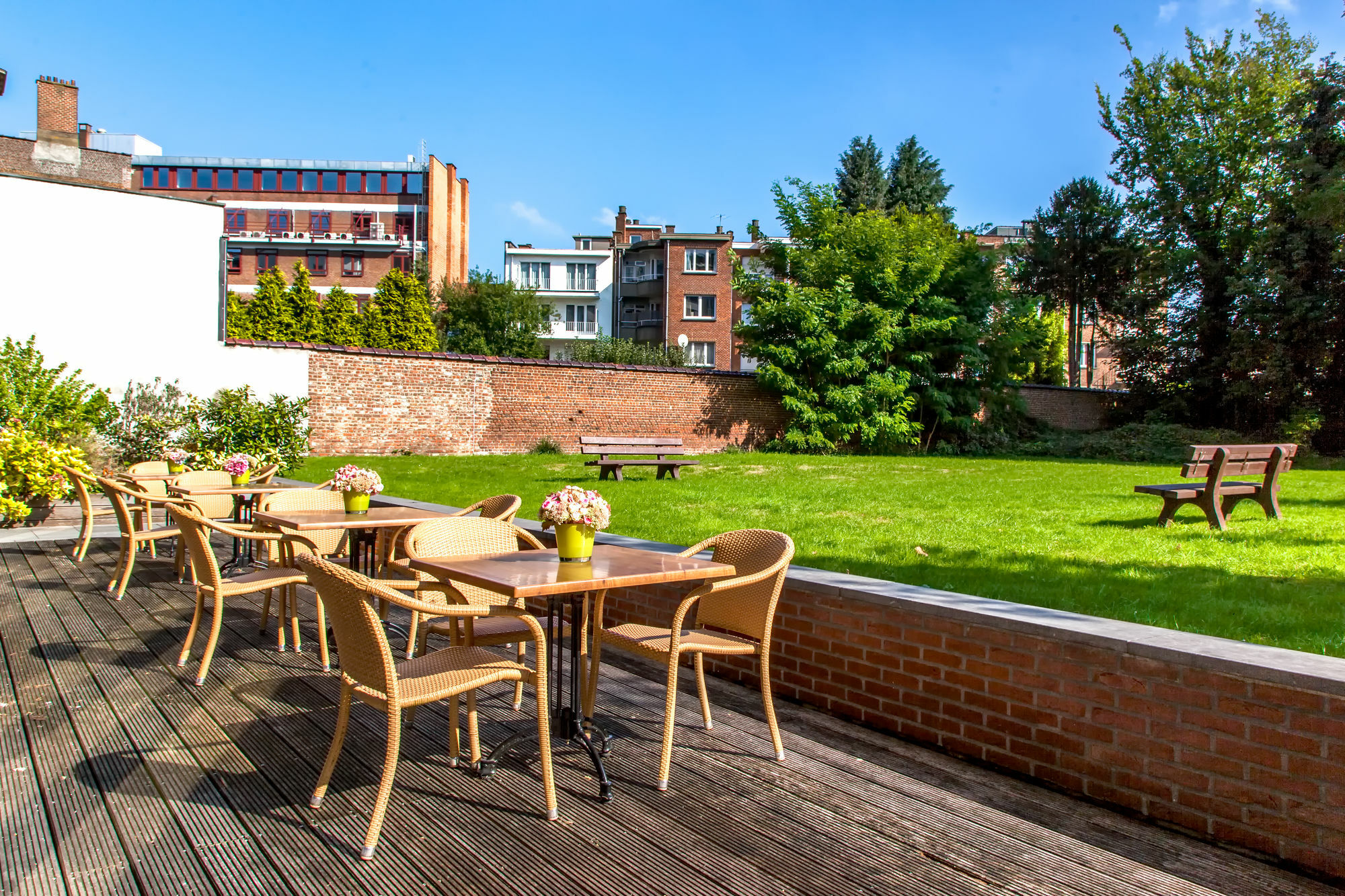 Etterbeek Diamant Suites Brussels Eu מראה חיצוני תמונה